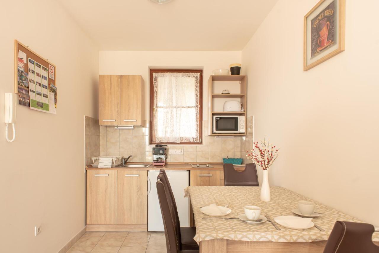Modor Apartman Alsópáhok Exterior foto